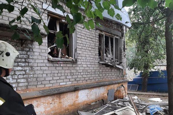 Медики рассказали о состоянии двух жильцов, пострадавших при взрыве газа на Светлоярской 