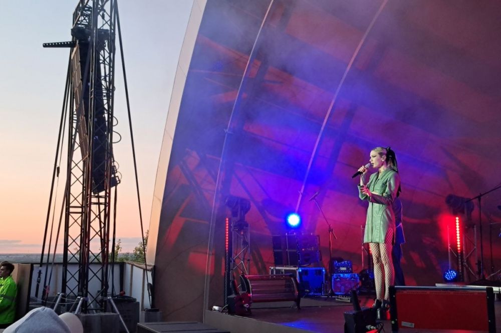 Фото Группа «Моя Мишель» выступила в Нижнем Новгороде на фестивале «Столица закатов» - Новости Живем в Нижнем
