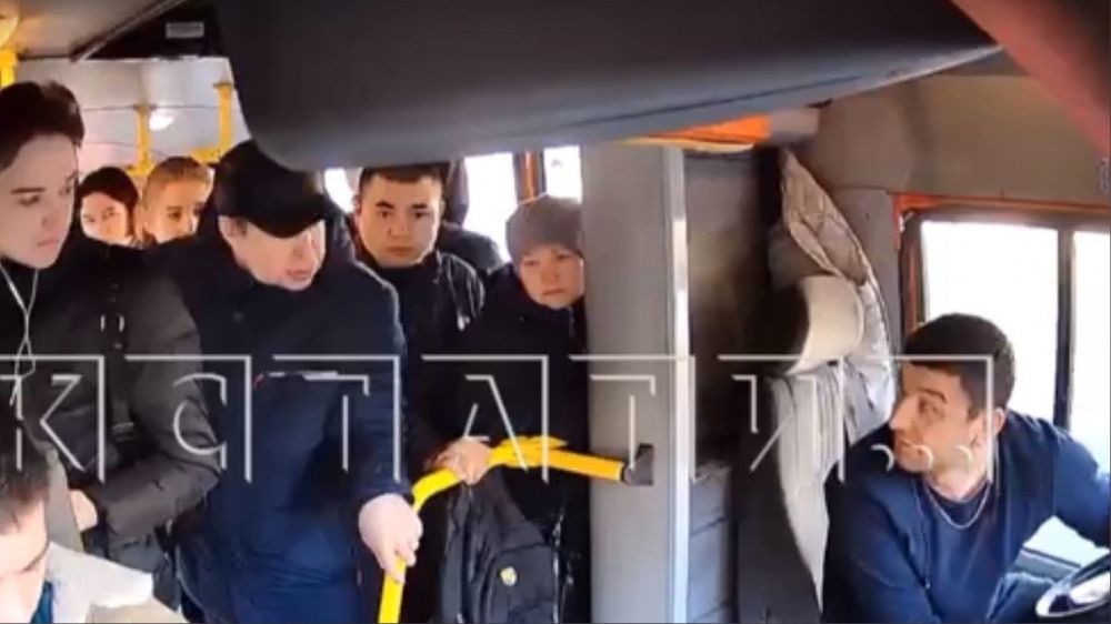 Фото Фальшивый кондуктор орудует в нижегородских автобусах более 10 лет - Новости Живем в Нижнем