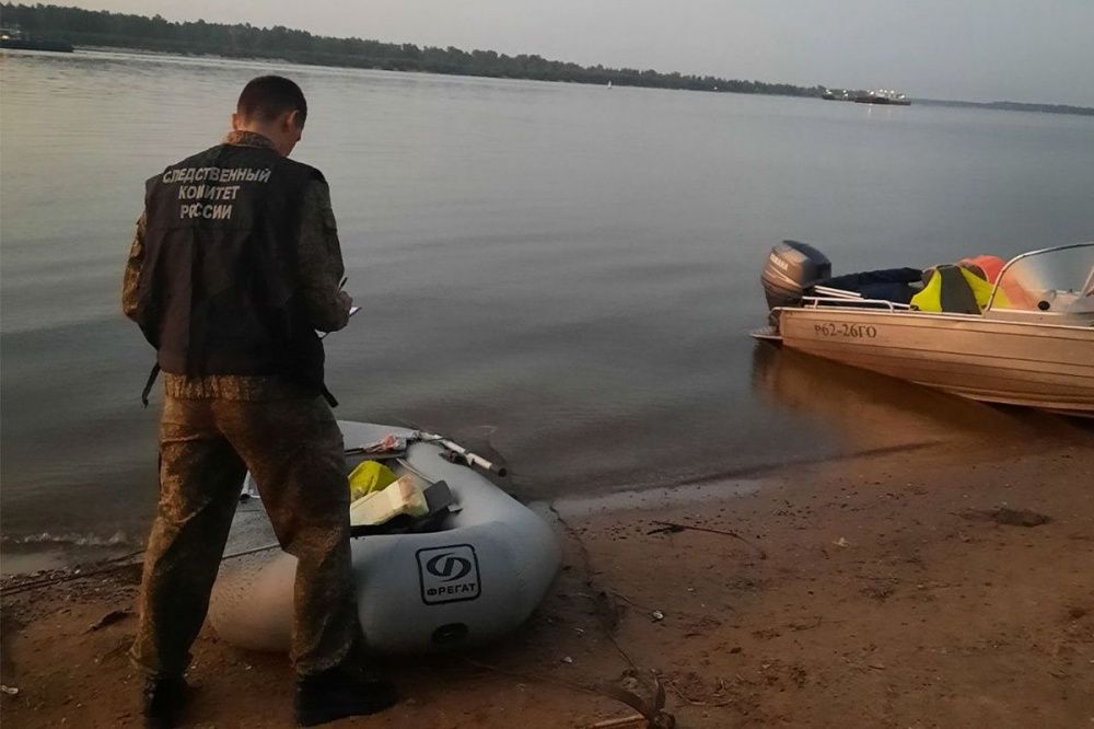 Один человек пострадал в аварии катера и надувной лодки на Волге