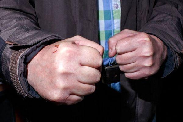 Пьяный мужчина напал на женщину с ребенком в Нижегородской области