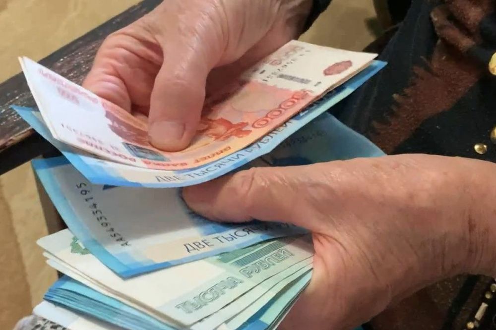 18-летний курьер из Заволжья выманил у семи пожилых нижегородок около 2 млн рублей
