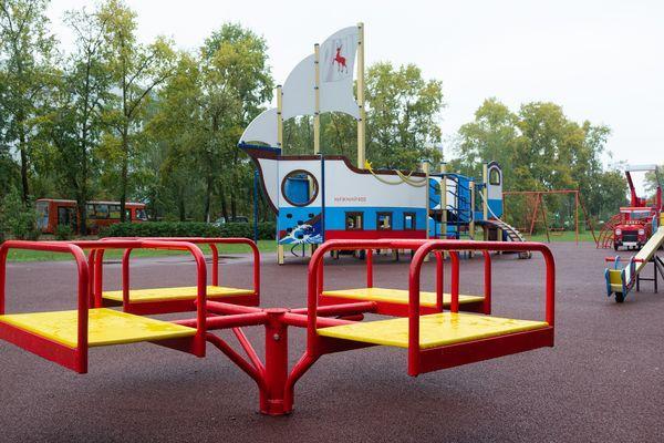 Более 130 детских площадок установят в Нижнем Новгороде до конца года