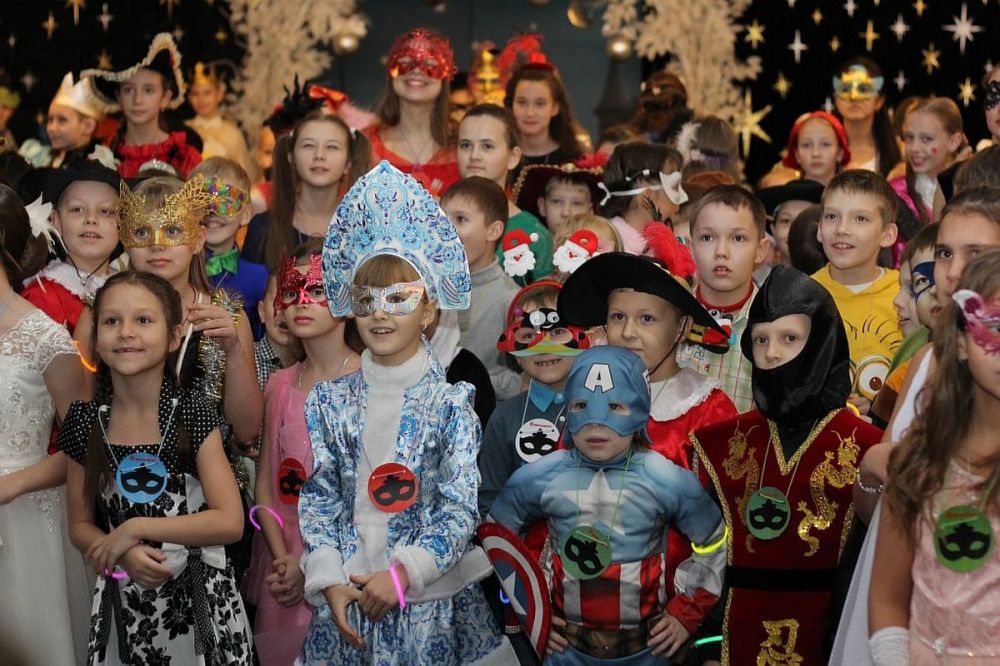 Фото Новогодние костюмы снежинки и принцессы стали самыми популярными у нижегородцев - Новости Живем в Нижнем