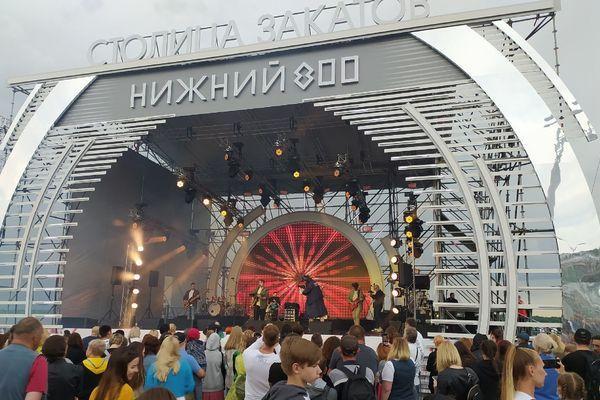Фото Возрастное ограничение на концерт Элджея в Нижнем Новгороде изменили на 18+ - Новости Живем в Нижнем