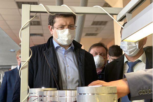 Глеб Никитин опроверг отмену коронавирусных ограничений в апреле 2021 года
