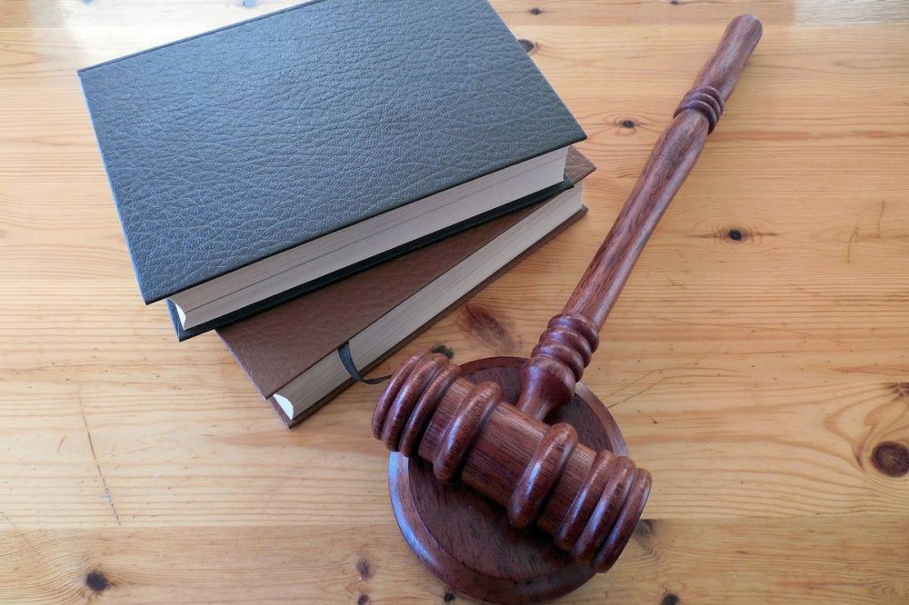 Суд рассмотрит уголовное дело в отношении двух нижегородских адвокатов