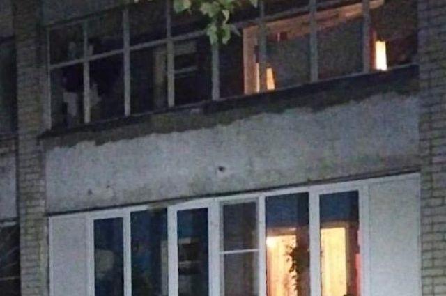 Фото В Дзержинске 10-летняя девочка упала с пятого этажа - Новости Живем в Нижнем