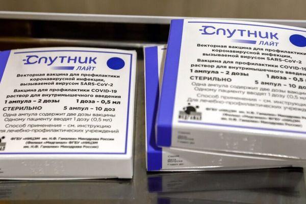 Фото Почти 19 тысяч доз вакцины «Спутник Лайт» поступило в Нижегородскую область - Новости Живем в Нижнем