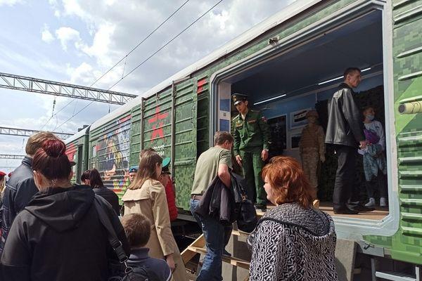 Военно-патриотический поезд прибыл в Нижний Новгород накануне Дня Победы