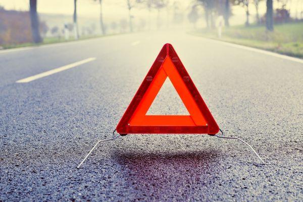 Водитель мопеда погиб при падении с моста в Спасском районе