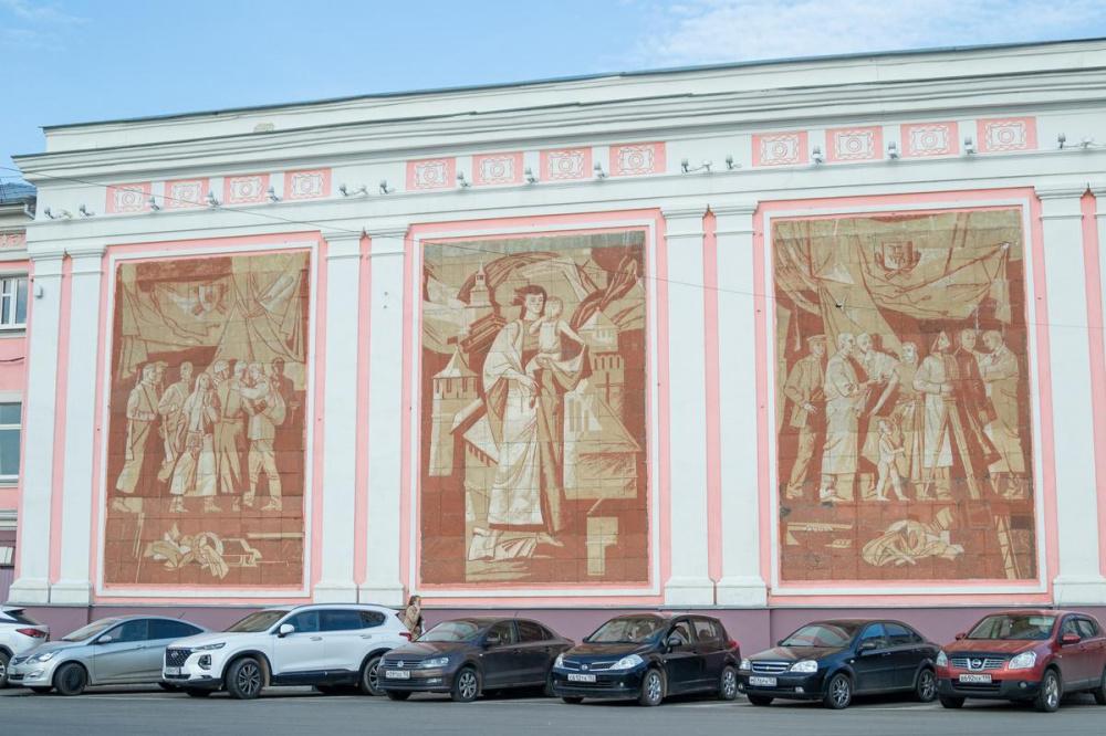 Реставрацию панно «Связь времен» в Нижнем Новгороде перенесли на 2022 год