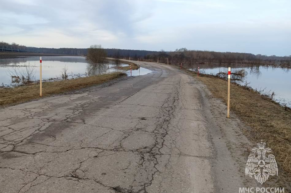 Две дороги и два участка освободились от воды в Нижегородской области