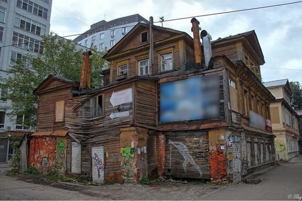 Фото Режим ЧС ввели из-за старинного дома в центре Нижнего Новгорода - Новости Живем в Нижнем