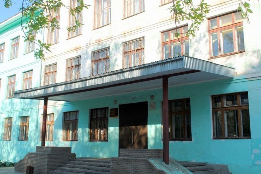 Школу №24 в Дзержинске эвакуировали из-за короткого замыкания
