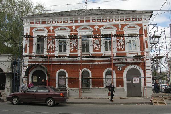 Крыши и фасады 322 зданий отремонтируют в Нижнем Новгороде к 800-летию