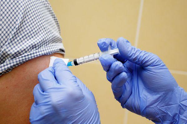 Фото Сроки вакцинации групп риска от COVID-19 изменились в Нижегородской области - Новости Живем в Нижнем