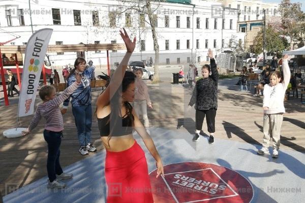Танцевальный фестиваль Street surfers проходит в Нижнем Новгороде