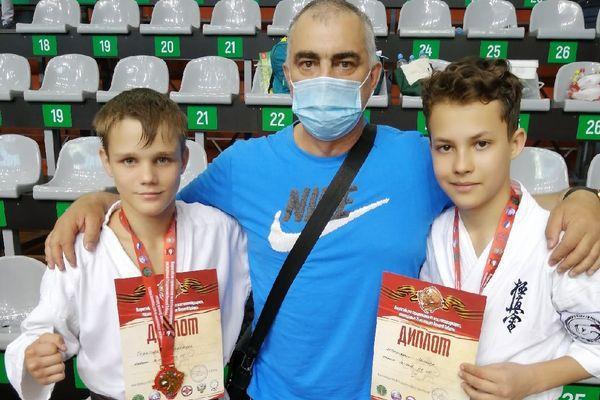 Юные каратисты из Нижнего Новгорода завоевали 10 медалей на Всероссийских соревнованиях