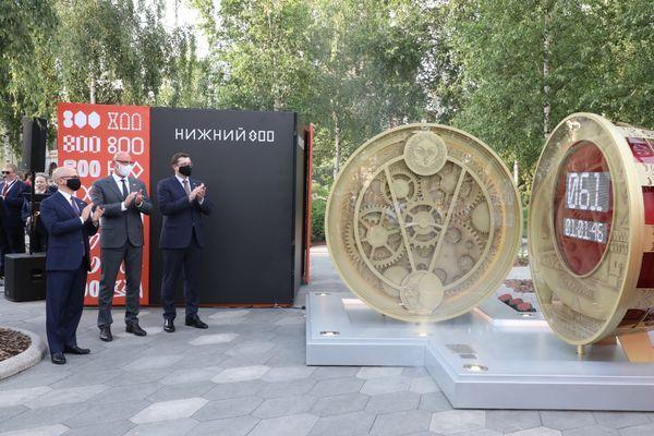 Фото Часы обратного отсчёта до юбилея Нижнего Новгорода торжественно запустили в Москве - Новости Живем в Нижнем