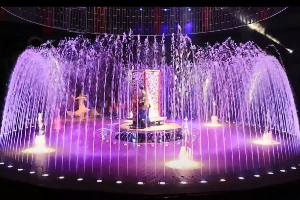 Новогоднее шоу фонтанов «13 месяцев» пройдет в Нижегородском цирке