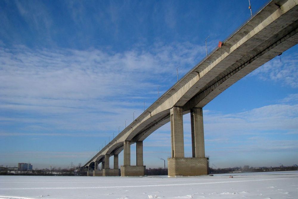 Фото ГИБДД предостерегла подрядчика из-за плохого состояния дороги на Мызинском мосту - Новости Живем в Нижнем