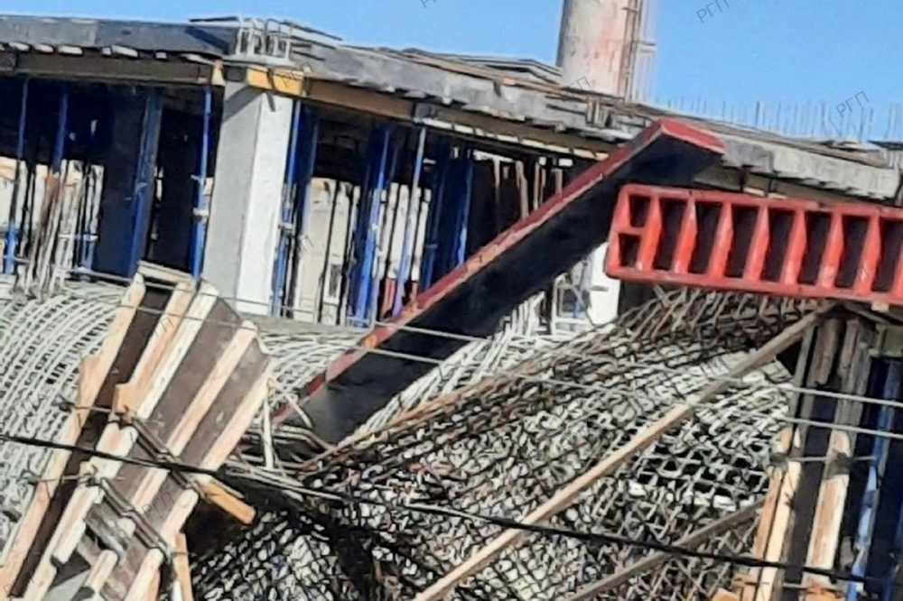 Обрушение произошло при строительстве школы на 600 мест в Павлове