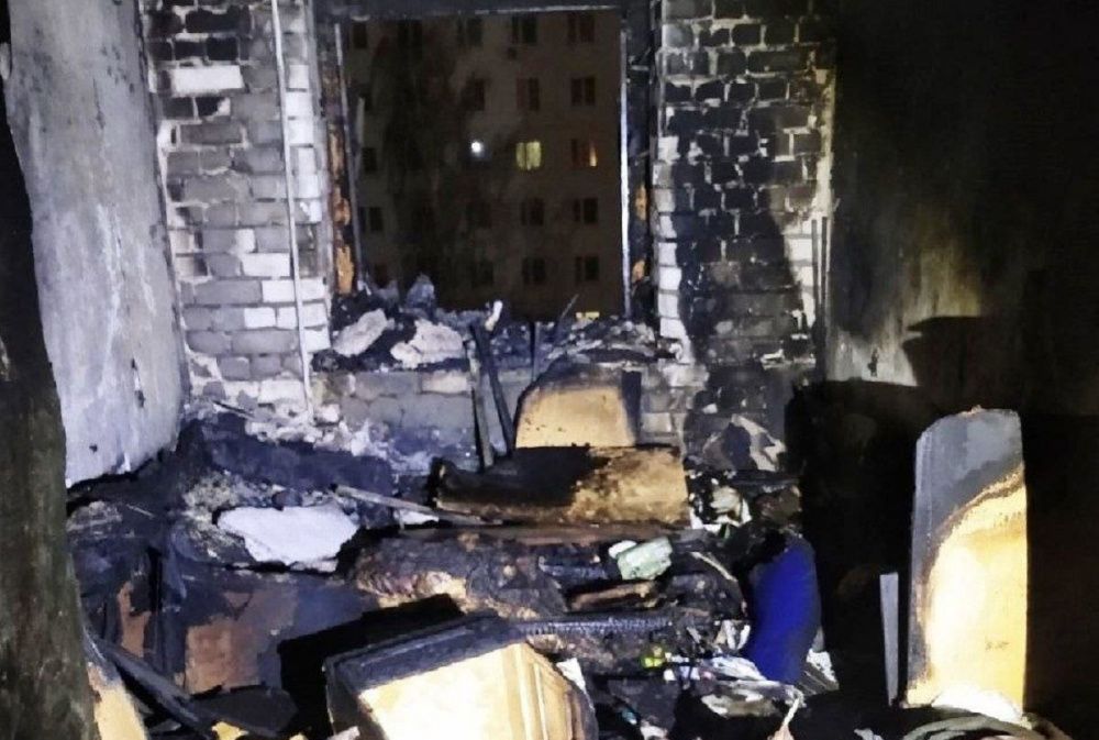 Женщина погибла во время пожара в многоэтажном доме в Советском районе