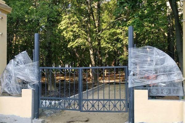 Фото Новые ворота установили в парке "Швейцария" в Нижнем Новгороде - Новости Живем в Нижнем