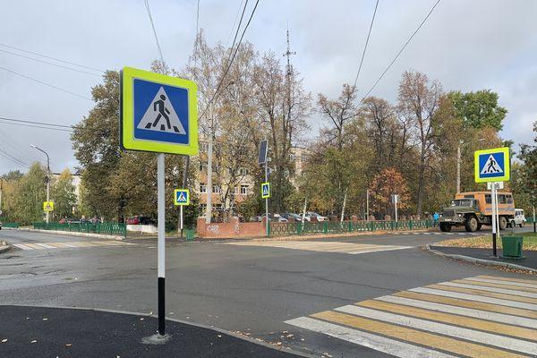 Водитель Лады насмерть сбил двоих пешеходов в Павловском районе