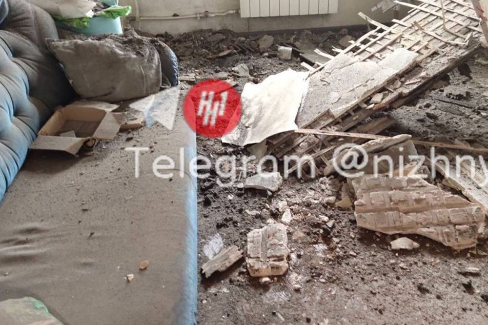 Фото Потолок обрушился в квартире дома на улице Белинского в Нижнем Новгороде - Новости Живем в Нижнем