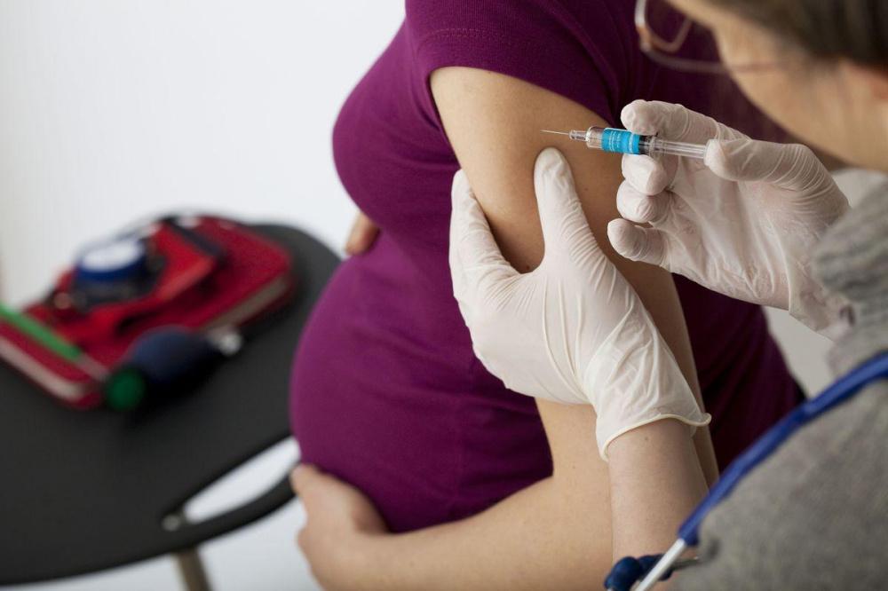 Фото Беременным нижегородкам разрешили вакцинироваться от COVID-19 на любом сроке - Новости Живем в Нижнем