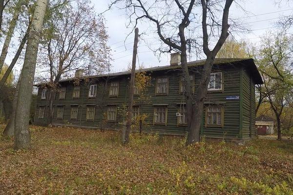 Сроки расселения аварийного дома на улице Циолковского сократили после вмешательства прокуратуры