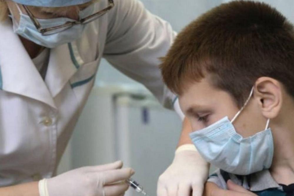 Вакцинировать детей и подростков от COVID-19 в Нижегородской области пока не планируется