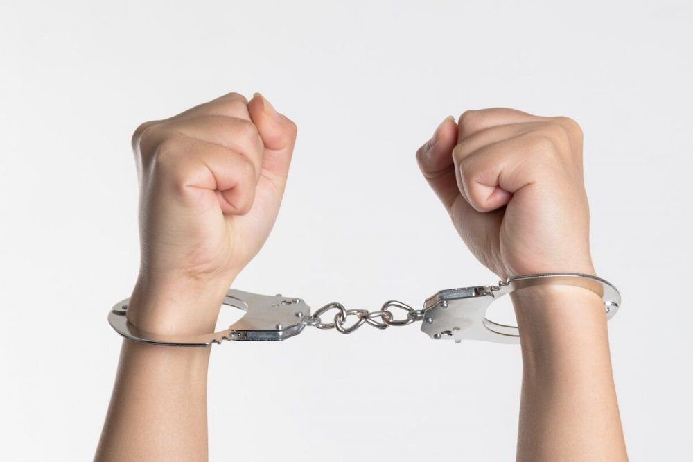 Нижегородца подозревают в изнасиловании 13-летней падчерицы