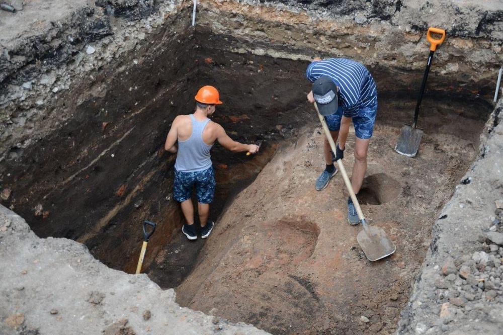 Археологи обнаружили следы древней крепости в Арзамасе Нижегородской области
