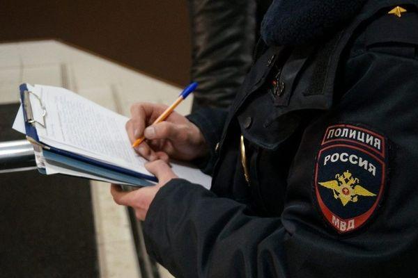 Полицейские продавали данные об умерших людях похоронным бюро в Павловском районе