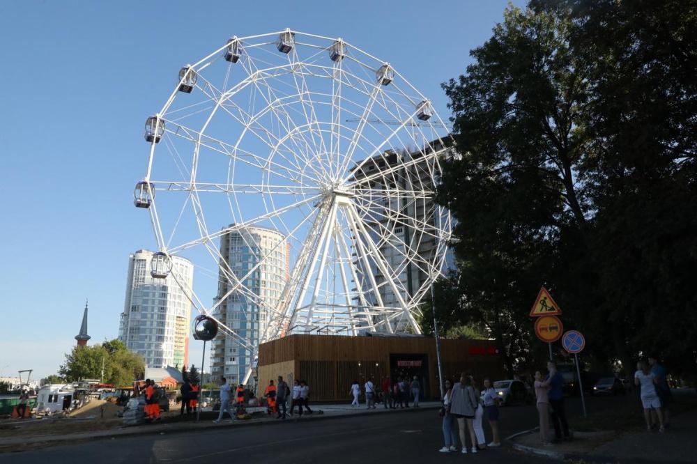 Фото QR-код потребуется нижегородцам для посещения колеса обозрения на площади Сенной - Новости Живем в Нижнем