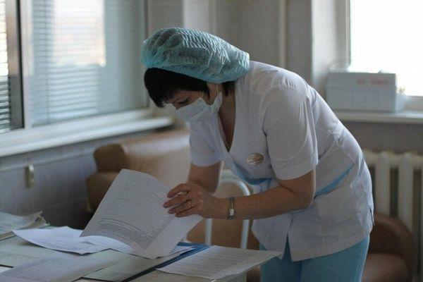 В нижегородском минздраве назвали причину нехватки медсестер в поликлинике Автозаводского района