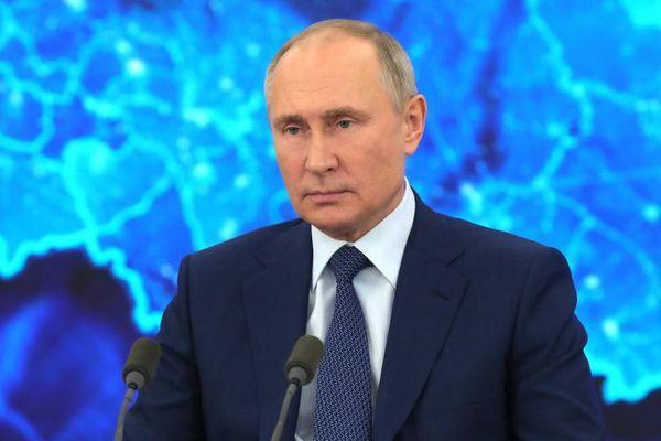 Владимир Путин рассказал, почему российские курорты дороже заграничных