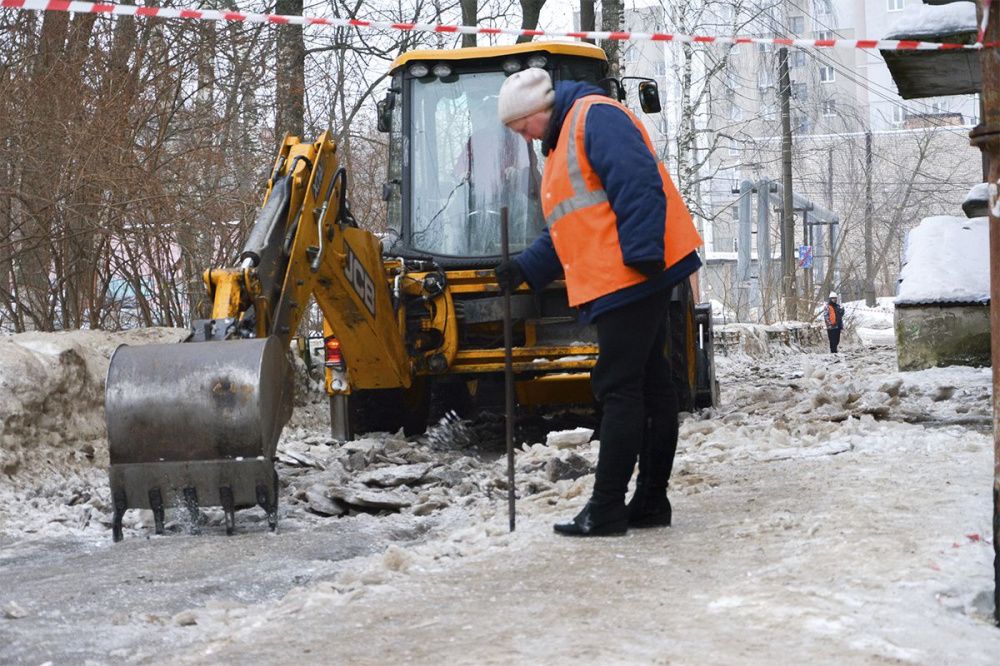 Фото Коммунальные службы ведут подготовку к новому снегопаду в Нижнем Новгороде - Новости Живем в Нижнем