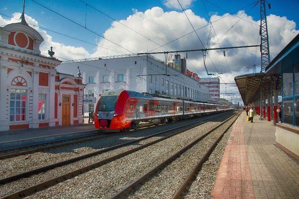 318 пар поездов дальнего следования начнут курсировать по сети железных дорог России с 1 мая