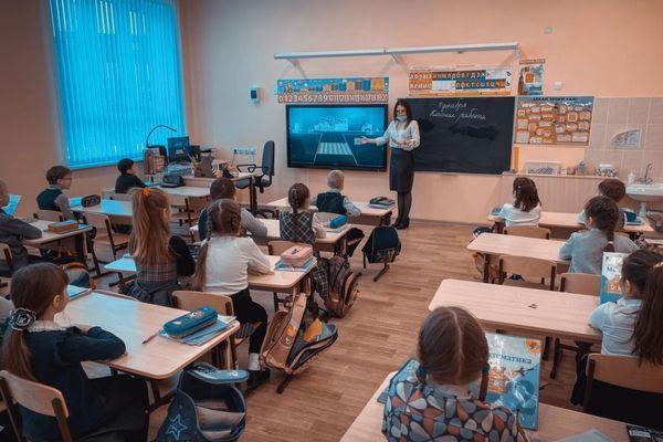 Нижегородцам отказали в прикреплении их детей к новой школе