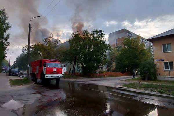 Пожар на улице Ситникова в городе Дзержинск Нижегородской области.
