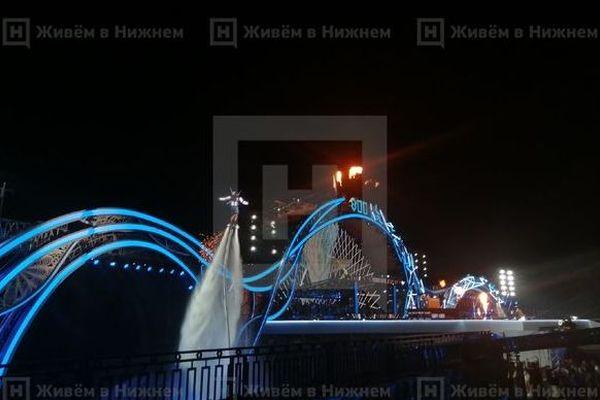 выступление флайбордистов на гала-шоу в нижнем Новгороде