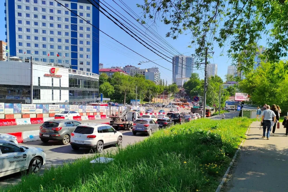 «Это лето запомним надолго»: жители Нижнего Новгорода жалуются на пробки