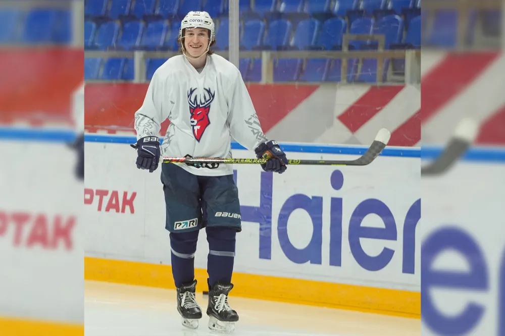 Нападающий ХК «Торпедо» Василий Атанасов вернулся на лед после травмы