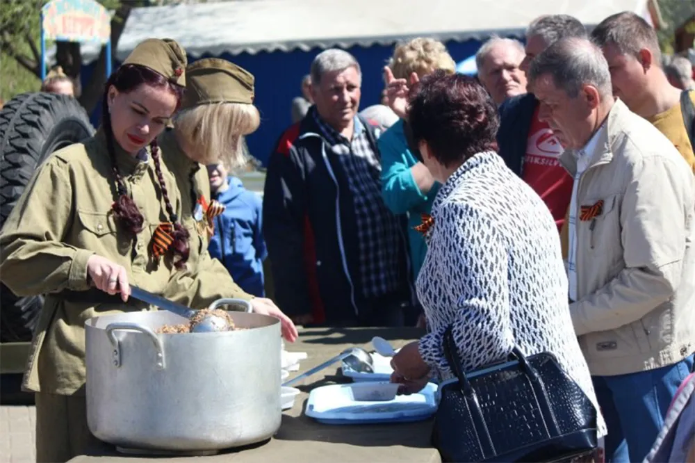 Фото Нижегородцев накормят солдатской кашей в зоопарке «Лимпопо» 9 мая - Новости Живем в Нижнем