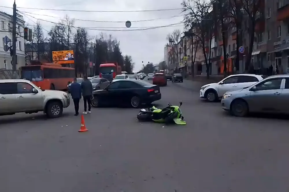 Первая в 2024 году авария с мотоциклистом произошла в Нижнем Новгороде