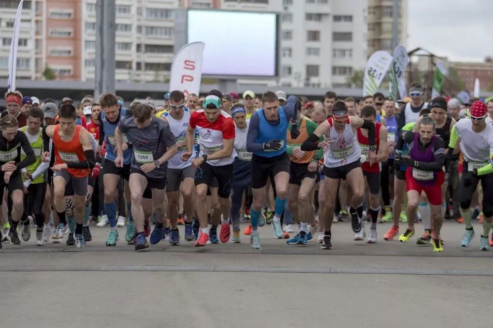 Более 12 тысяч участников выйдут на старт нижегородского марафона «Беги, Герой!»